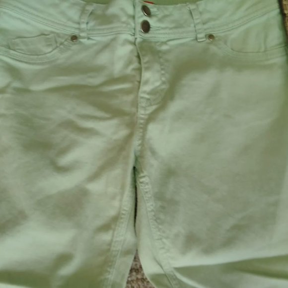 Elle Mint Green Blue Jeans Size 10- NWOT - Picture 1 of 6